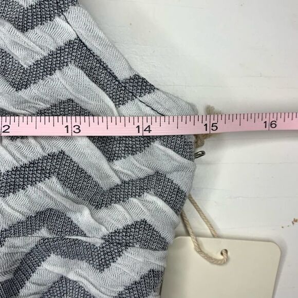 41 Hawthorn Black & White Jace Chevron Print Dress - Picture 5 of 7